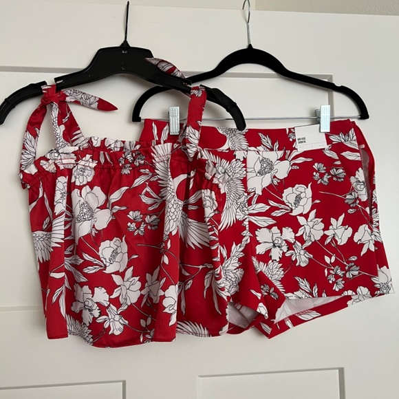 Matching short set - NWT - Picture 2 of 12